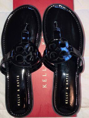 NIB - Kelly & Katie KK-Dahlina sandal Black Patent PU